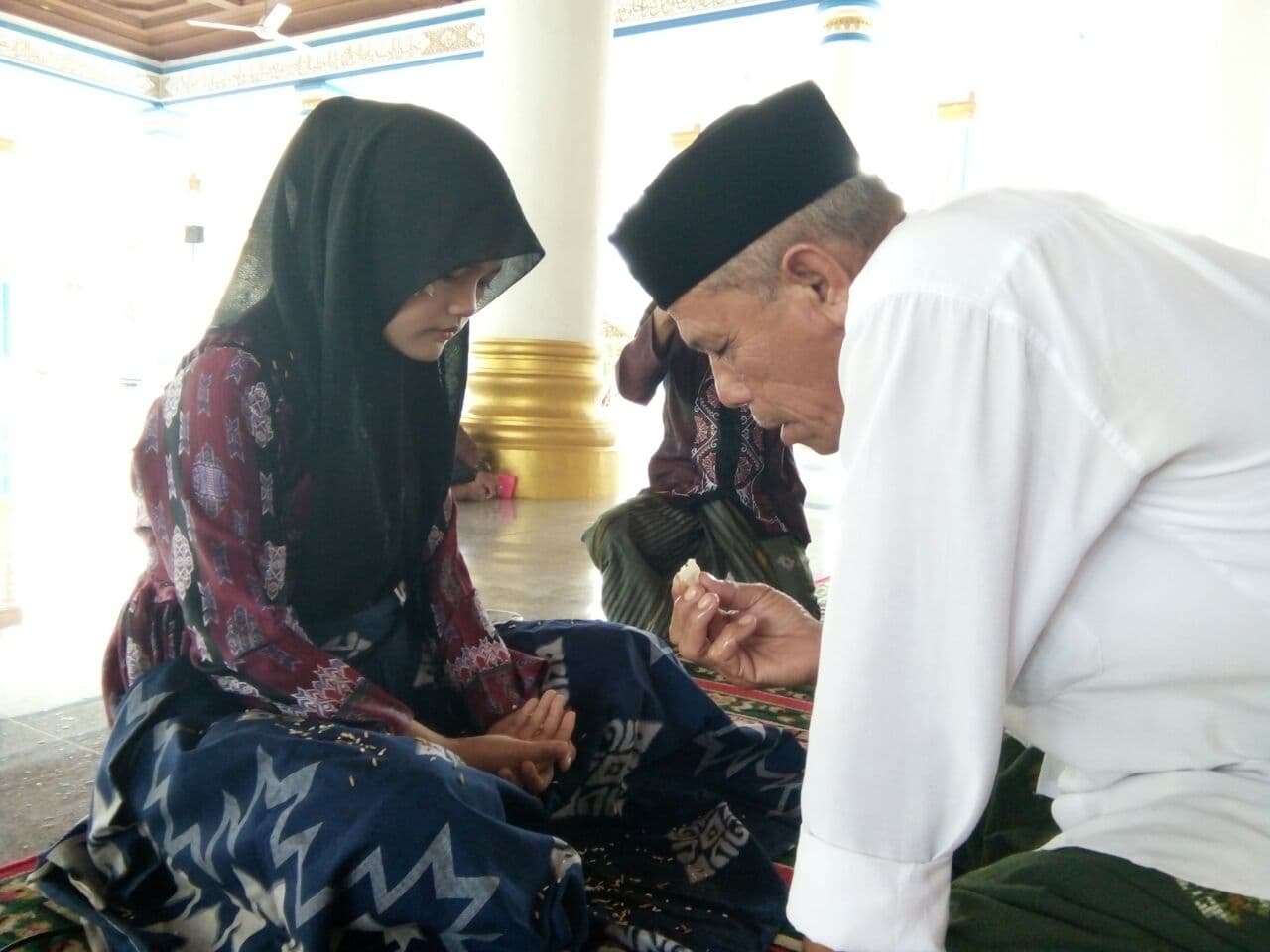 Gadis asal Sumut resmi masuk Islam di Aceh Utara