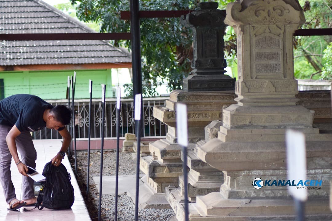 Mengenal Makna Nisan Aceh di pemakaman Kerajaan tempo dulu