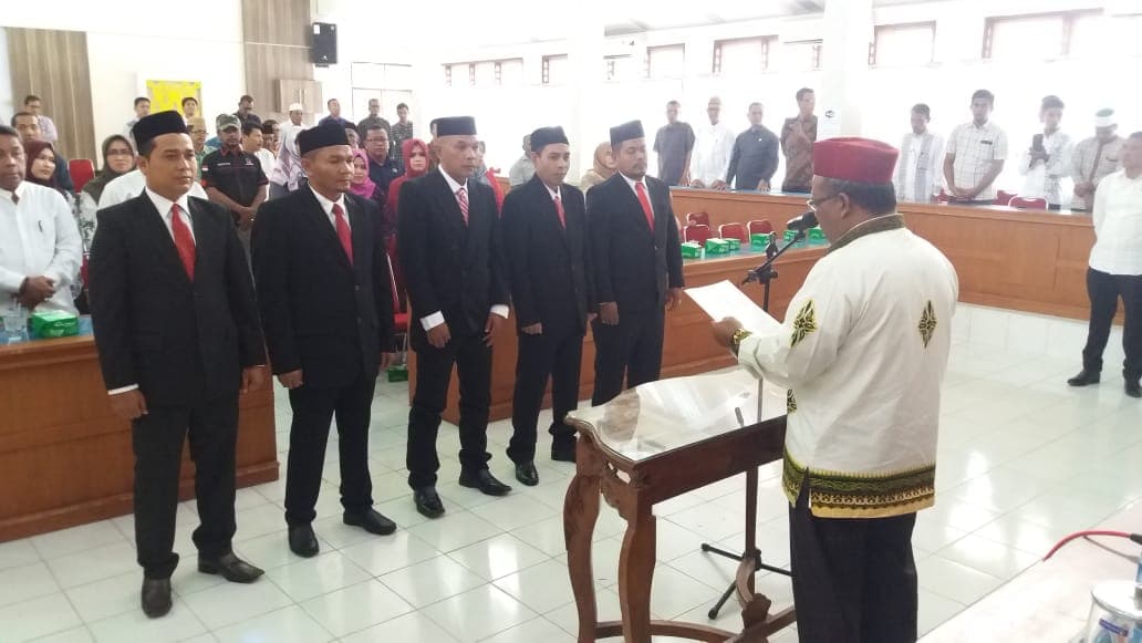 Bupati Pidie minta Komisioner KIP bertindak tegas 