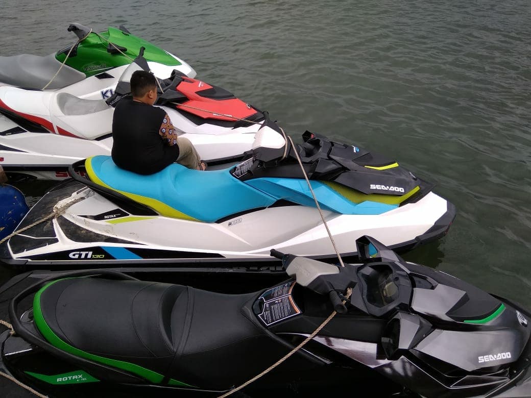 Eksibisi Jet Ski di Danau Lut Tawar diminati wisatawan