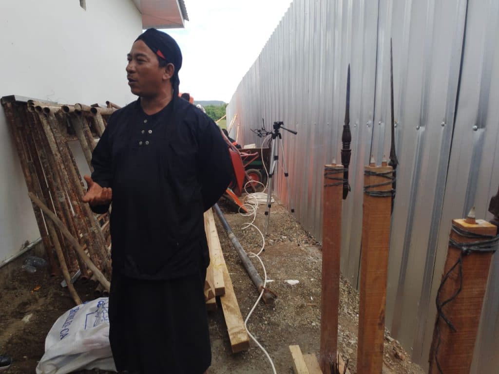 Pawang hujan diturunkan saat Jokowi resmikan pembangunan jalan tol