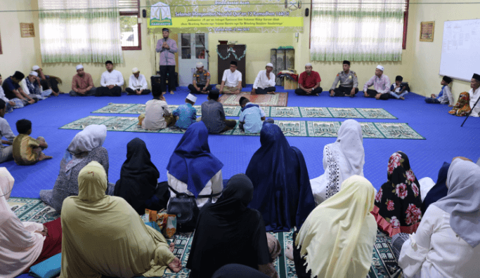 Lansia UPTD RSGS Dinsos Aceh Peringati Nuzulul Quran