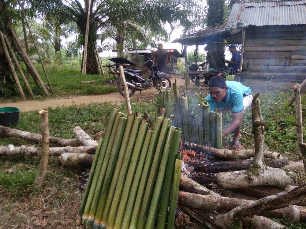 Tradisi Masak Lemang Jelang Lebaran di Subulussalam Mulai Terkikis