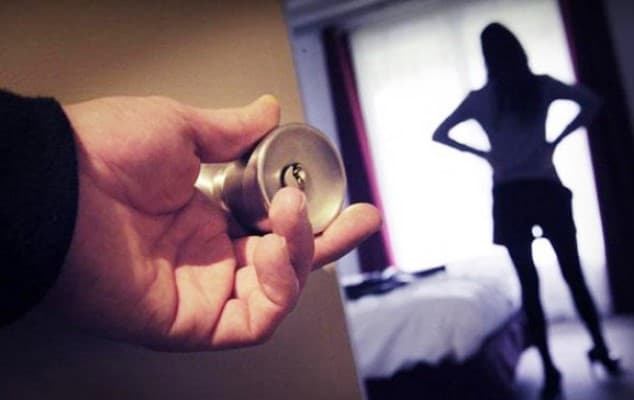 Diduga ‘Jual’ Gadis di Bawah Umur, WH Lhokseumawe Amankan Pemilik Salon