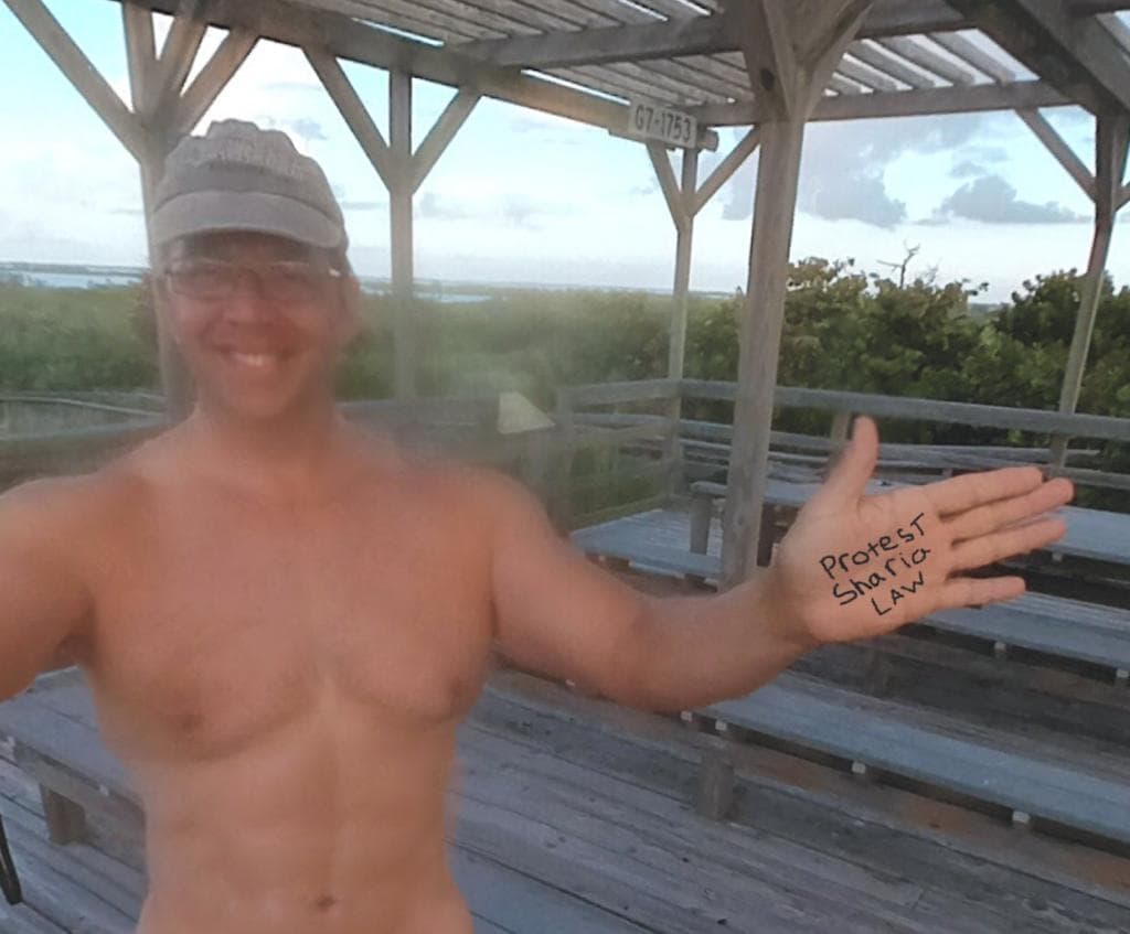 Soal Pria Bugil di Maps, Tim Verifikasi Google Dipertanyakan