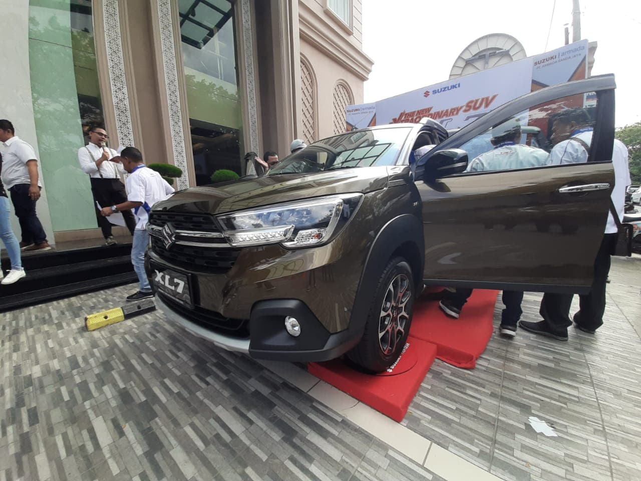 Mengintip Fitur Suzuki XL7 Terbaru yang Sudah Meluncur di Aceh