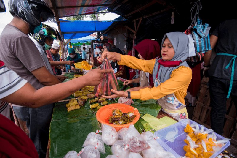 FOTO| Leumang, Kuliner Primadona Saat Ramadan