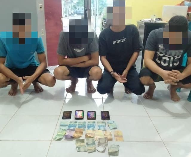 Empat Warga Terduga Pelaku Judi Online Chip Domino Diringkus Polres Aceh Singkil