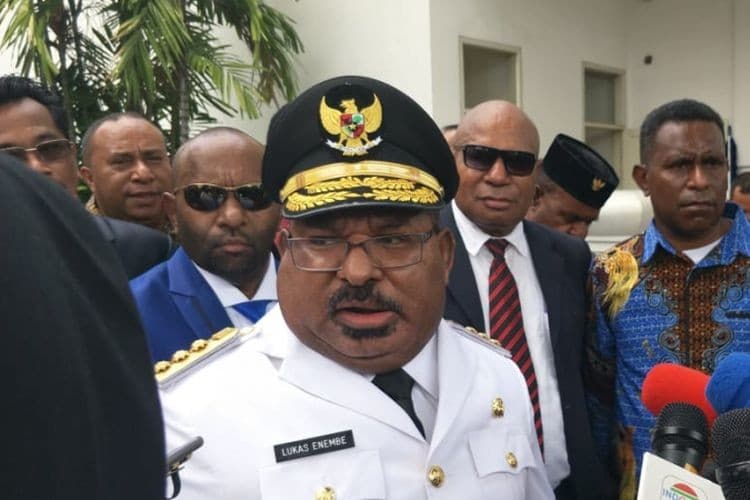 Lukas Enembe: Konflik Papua Bisa Tuntas dengan Terhormat Seperti Aceh
