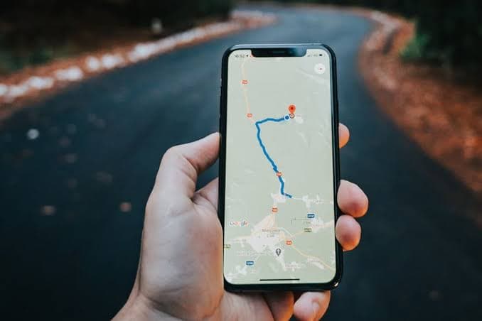 Andalkan Google Maps, Seorang Pemudik Malah Tersesat ke Kawasan Hutan