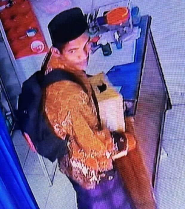 Usai Kuras Uang di Rumah Ibu Bidan, Pelaku Ditangkap Saat Bersantai di Pantai Suak Lokan