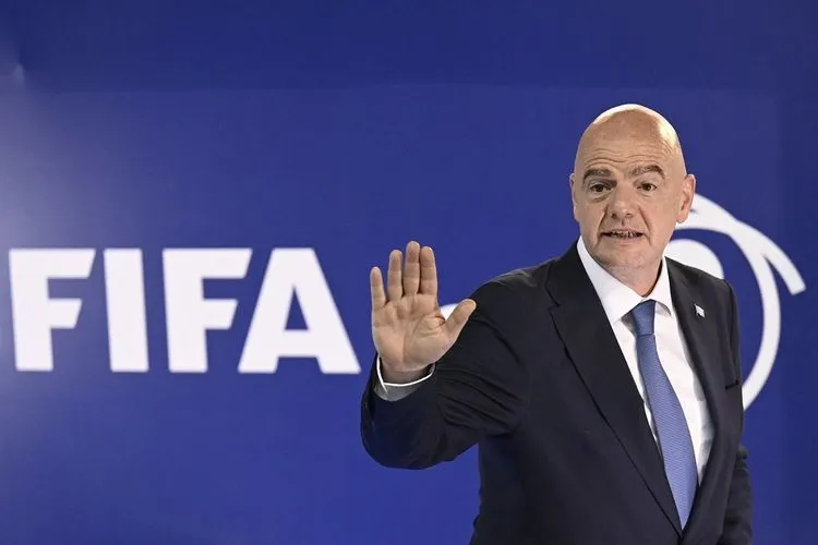 Presiden FIFA Bela Qatar: Tak Minum Bir 3 Jam Akan Tetap Hidup
