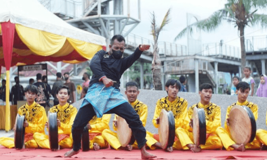 Nilai Budaya dan Keislaman Dalam Pertunjukan Tari Rapai Daboh