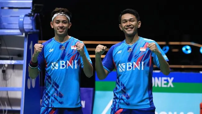 Ganda Putra Indonesia Juara Malaysia Open Usai Taklukkan Pebulutangkis Muda China