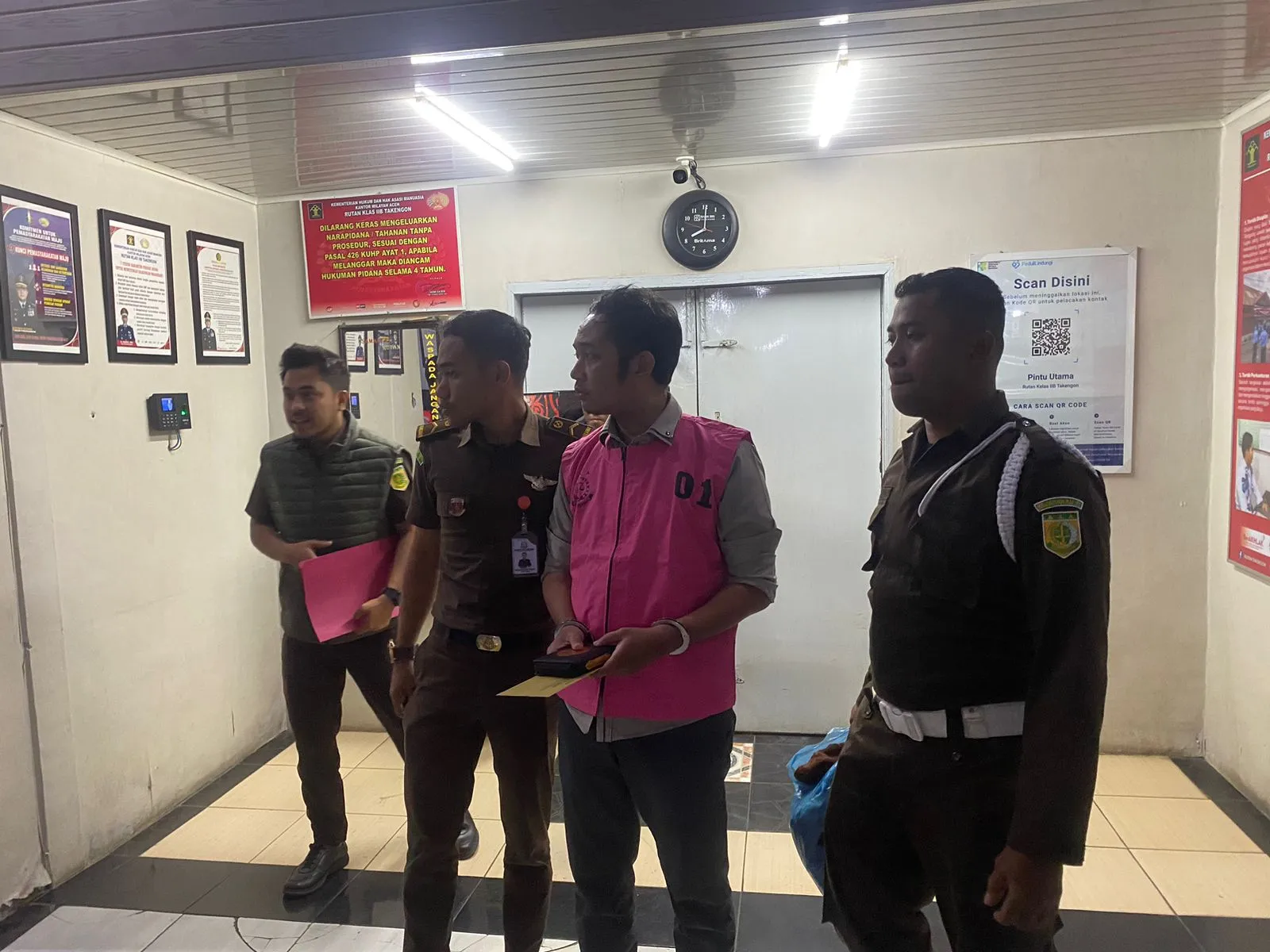 Jaksa Tahan Tersangka Dugaan Korupsi Permainan Alat Edukasi di Aceh Tengah