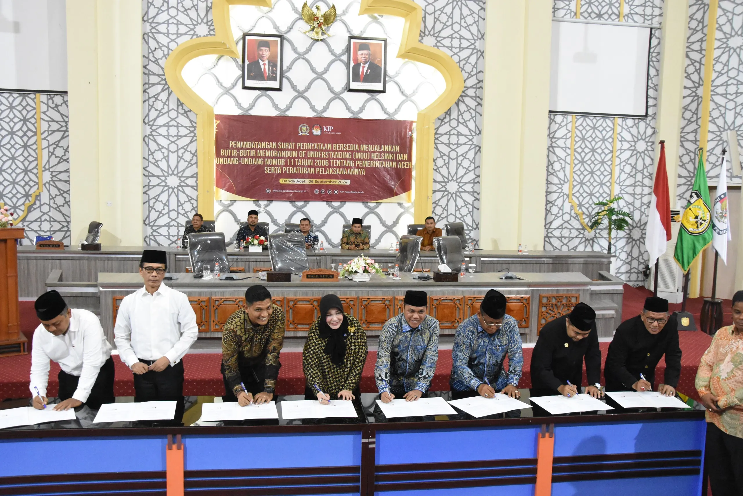 4 Paslon Kepala Daerah di Banda Aceh Teken Pernyataan Siap Jalankan MoU Helsinki dan UUPA