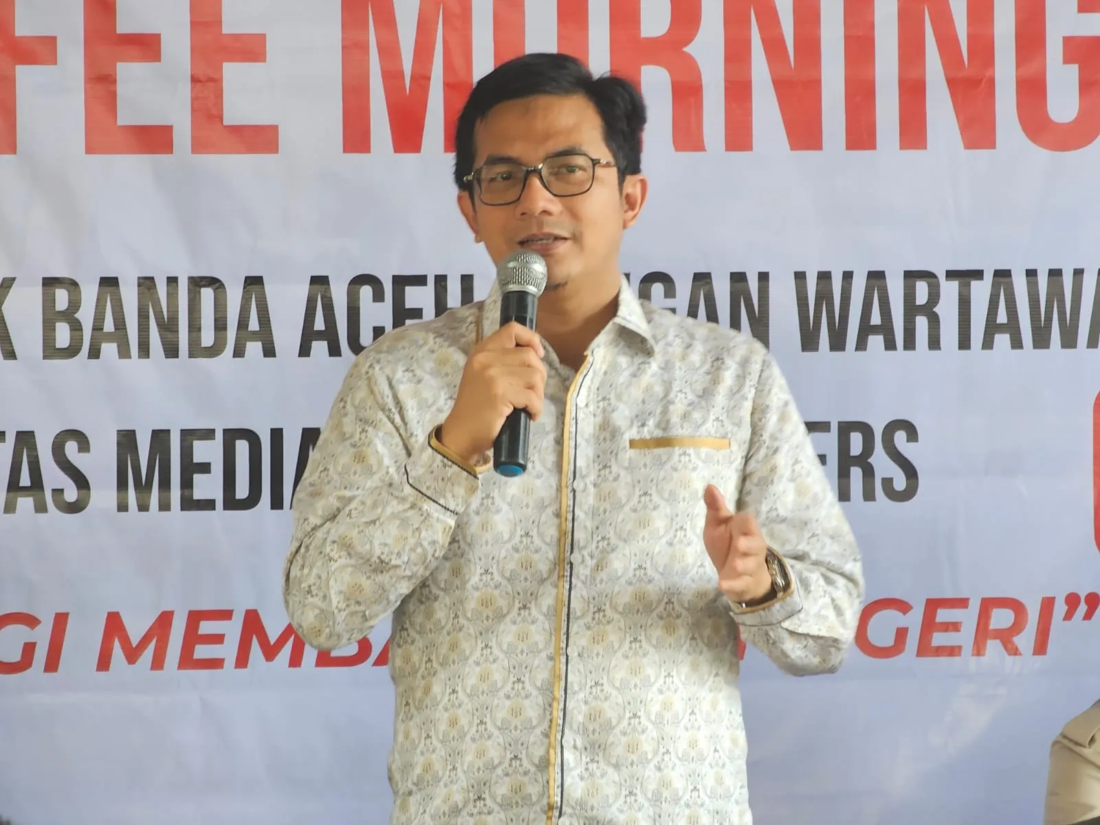 Ketua DPRK Banda Aceh: Dari 150 BTS Telkomsel, Hanya 20 yang Punya Genset