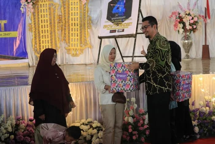 Marthunis Ajak Generasi Muda Aceh Tamiang Bangun Karakter Menuju Generasi Emas