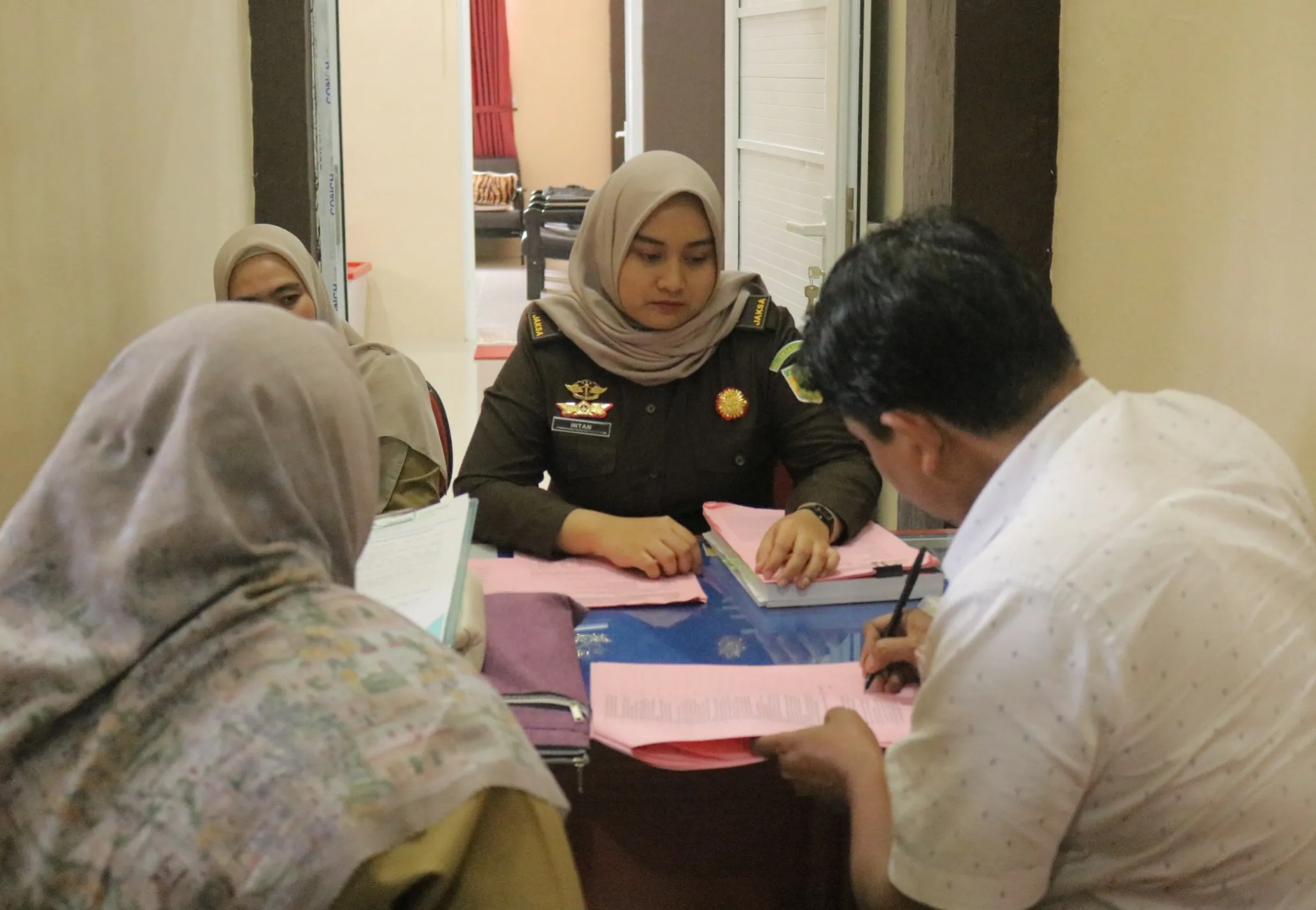 Pria Asal Kuala Batee Penjual Obat Kuat Ditahan Kejari Abdya