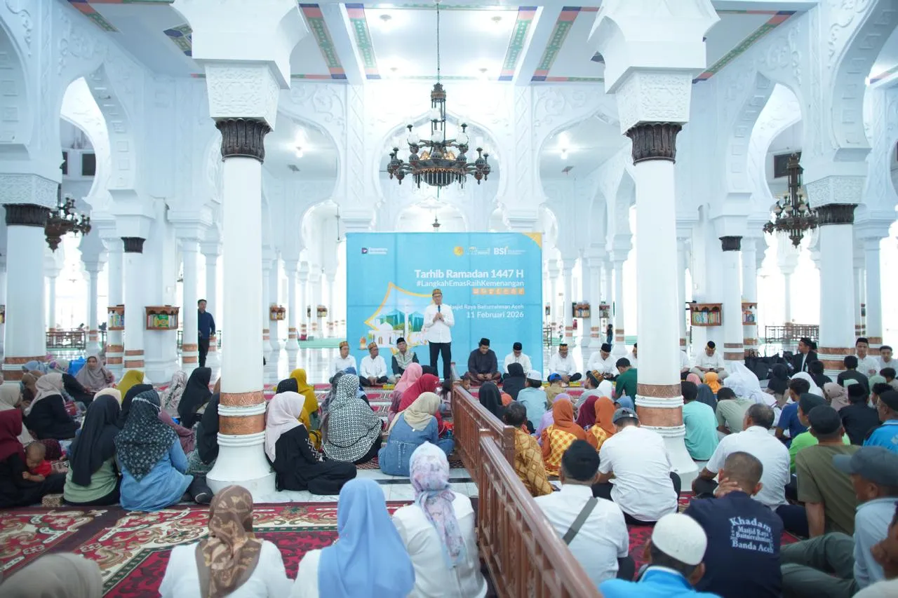 BSI Aceh Gelar Tarhib Ramadan di Masjid Raya, Salurkan 500 Paket Sembako