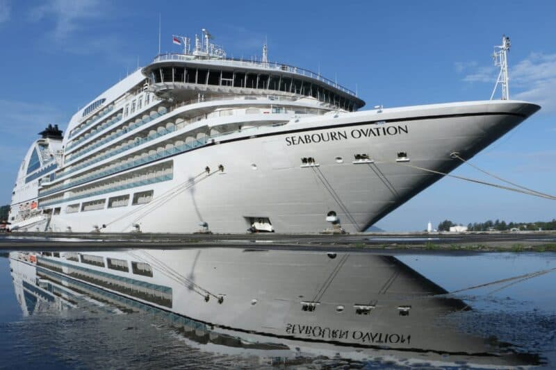 Kapal Pesiar Seabourn Ovation Kembali Bersandar di Sabang